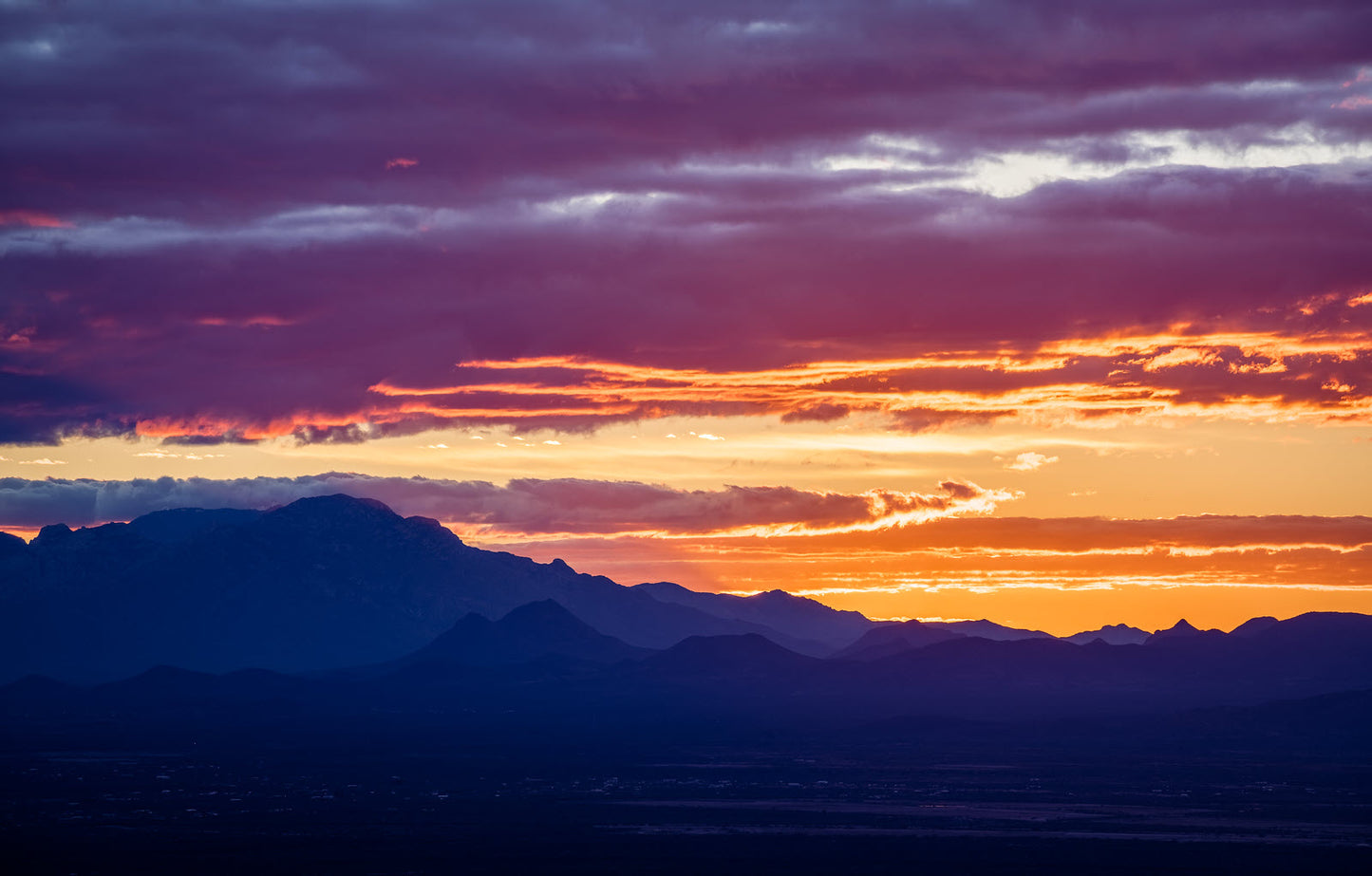 Nascent Twilight – Desert Landscape Photography by David Manzi
